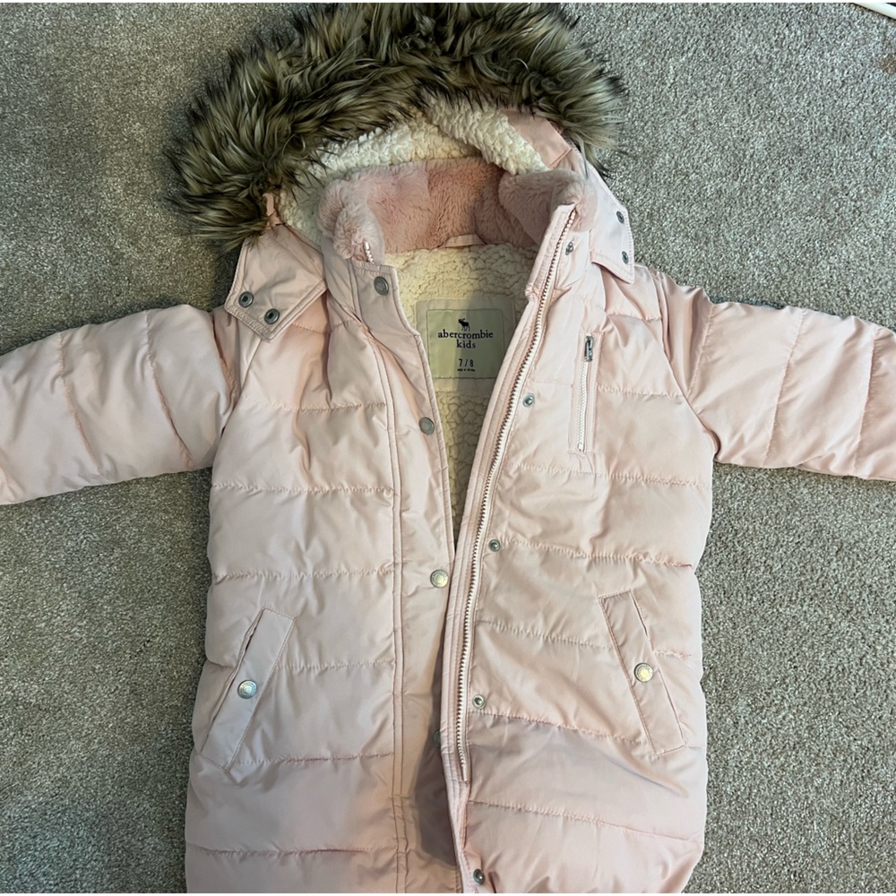 Abercrombie Kids light pink jacket barely worn. 7/8 small